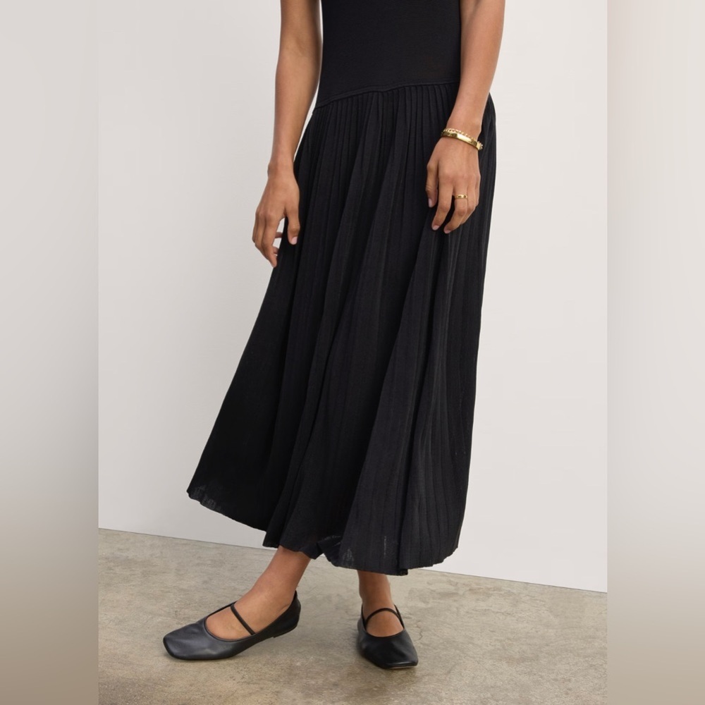 Everlane The Knit Pleated Dress, Size L - Picture 2 of 14